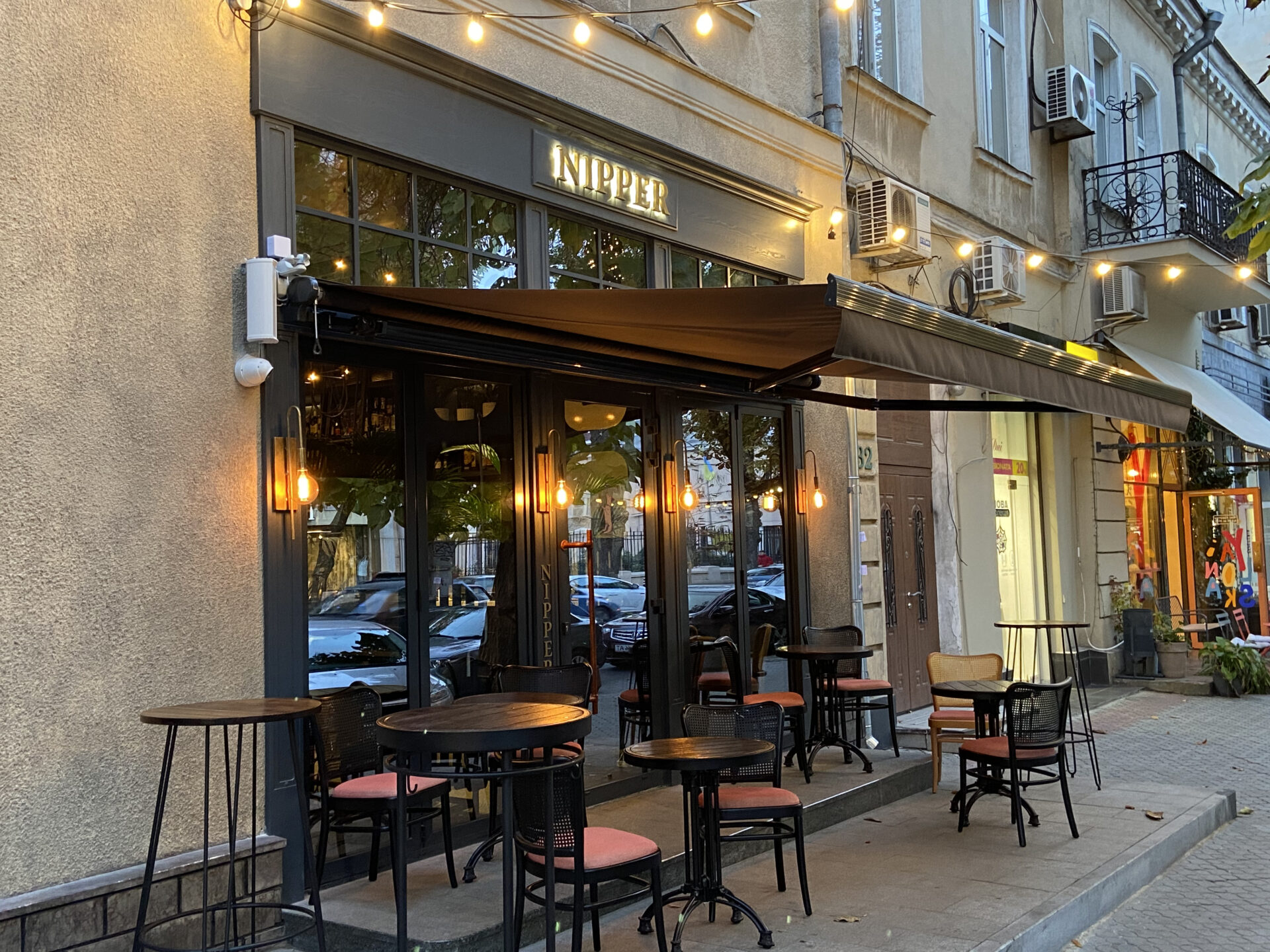 Bar «NIPPER»